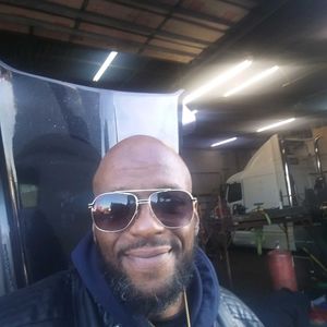 Meet your Posher, Curtis